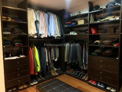 Apartamento en venta en Santa Barbara Occidental, Bogotá · foto 14 de 16