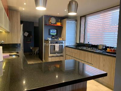 Apartamento en venta en Santa Barbara Occidental, Bogotá · foto 4 de 16
