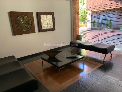 Apartamento de 2 alcobas en venta en Rosales Refugio, Bogotá, 170 m² · foto 17 de 17