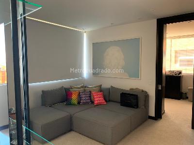 Apartamento de 2 alcobas en venta en Rosales Refugio, Bogotá, 170 m² · foto 8 de 17