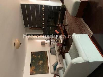 Apartamento de 4 alcobas en venta en Bogota| Sector La Cabrera, Bogotá, 280 m² · foto 2 de 8