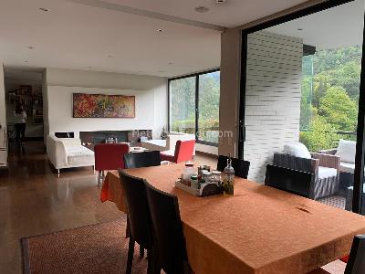 Apartamento de 4 alcobas en venta en Chico Reservado, Bogotá, 340 m² · foto 9 de 18