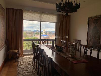 Apartamento en venta en Santa Barbara Alta, Bogotá · foto 10 de 18