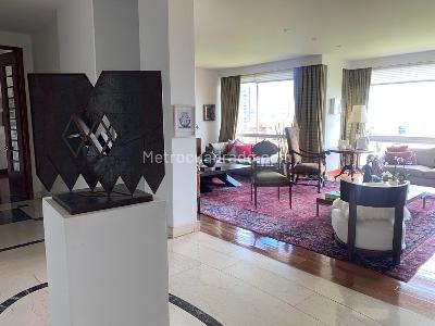 Apartamento en venta en Santa Barbara Alta, Bogotá · foto 4 de 18