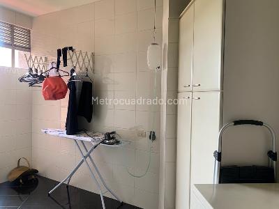 Apartamento en venta en Santa Barbara Alta, Bogotá · foto 5 de 18