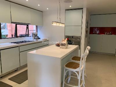 Apartamento de 4 alcobas en venta en La Cabrera, Bogotá, 300 m² · foto 12 de 20