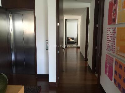 Apartamento de 3 alcobas en arriendo en Chico, Bogotá, 256 m² · foto 6 de 10