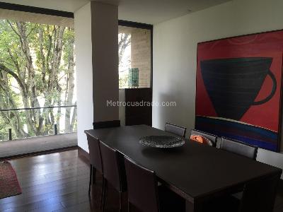 Apartamento de 3 alcobas en arriendo en Chico, Bogotá, 256 m² · foto 7 de 10