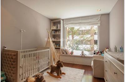 Apartamento de 3 alcobas en venta en Chico Reservado, Bogotá, 300 m² · foto 16 de 19