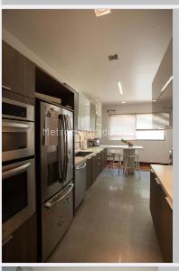Apartamento de 3 alcobas en venta en Chico Reservado, Bogotá, 300 m² · foto 18 de 19