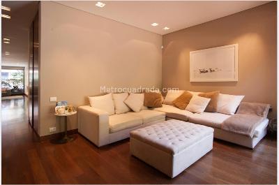 Apartamento de 3 alcobas en venta en Chico Reservado, Bogotá, 300 m² · foto 3 de 19