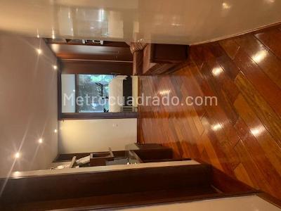 Apartamento de 3 alcobas en venta en Altos Del Retiro, Bogotá, 312 m² · foto 12 de 20