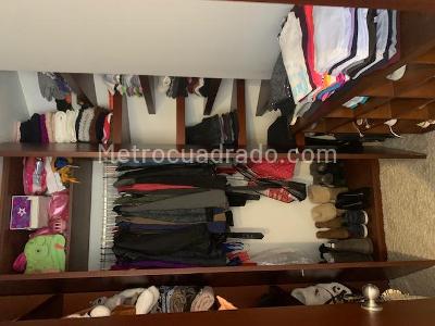 Apartamento de 3 alcobas en venta en Altos Del Retiro, Bogotá, 312 m² · foto 16 de 20