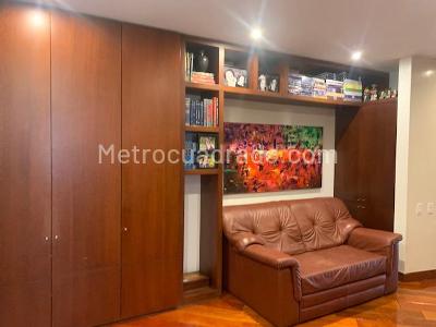 Apartamento de 3 alcobas en venta en Altos Del Retiro, Bogotá, 312 m² · foto 20 de 20