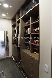 Apartamento de 3 alcobas en venta en Chico Nogal, Bogotá, 240 m² · foto 20 de 20