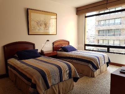 Apartamento de 3 alcobas en venta en La Cabrera, Bogotá, 260 m² · foto 15 de 20