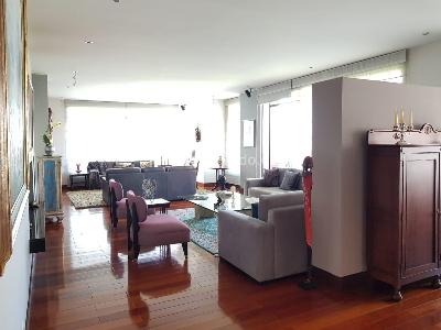 Apartamento de 3 alcobas en venta en La Cabrera, Bogotá, 260 m² · foto 3 de 20
