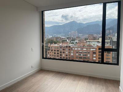 Apartamento en venta en Chico, Bogotá · foto 3 de 11