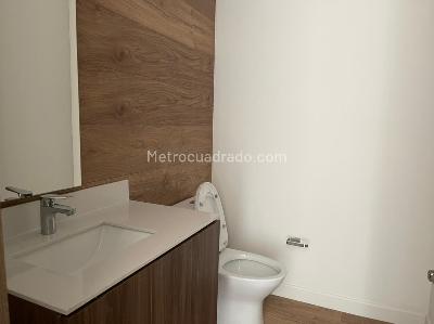 Apartamento en venta en Chico, Bogotá · foto 8 de 11