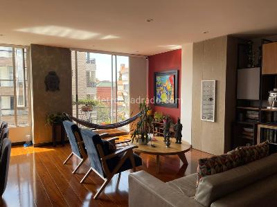 Apartamento de 3 alcobas en venta en Chico Santa Barbara, Bogotá, 190 m² · foto 4 de 17