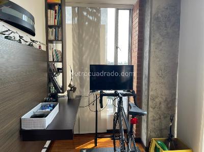 Apartamento de 3 alcobas en venta en Chico Santa Barbara, Bogotá, 190 m² · foto 7 de 17