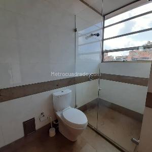 Apartamento de 4 alcobas en venta en Chico Reservado, Bogotá, 340 m² · foto 8 de 9