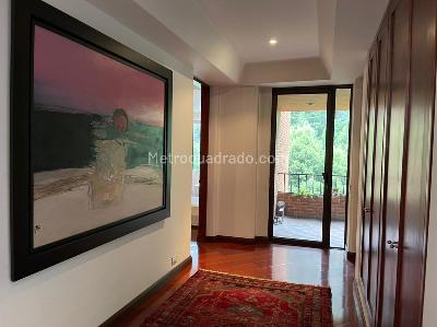 Apartamento de 3 alcobas en venta en Altos Del Retiro, Bogotá, 358 m² · foto 16 de 20