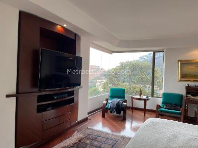 Apartamento de 3 alcobas en venta en Altos Del Retiro, Bogotá, 358 m² · foto 17 de 20