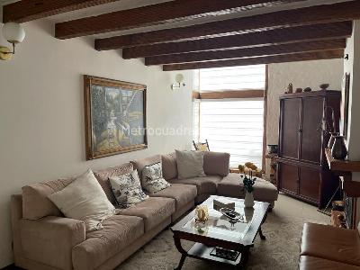 Casa de 3 alcobas en venta en Santa Coloma, Bogotá, 220 m² · foto 5 de 20