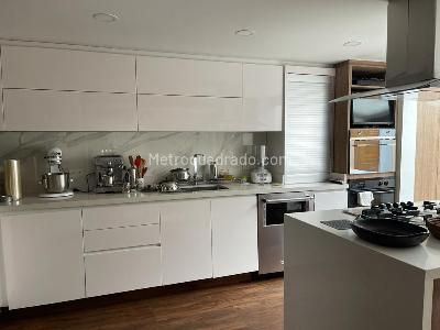 Casa de 3 alcobas en venta en Santa Coloma, Bogotá, 220 m² · foto 9 de 20