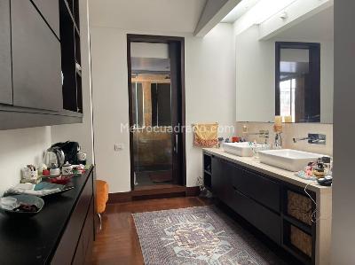 Apartamento de 4 alcobas en venta en Rosales Bella Vista, Bogotá, 400 m² · foto 17 de 19