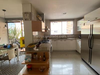 Apartamento en arriendo en Chico Museo, Bogotá · foto 4 de 6
