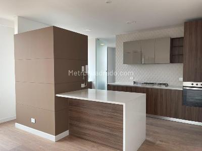 Apartamento de 3 alcobas en venta en Chico, Bogotá, 164 m² · foto 3 de 11
