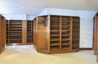 Apartamento de 4 alcobas en venta en Cabrera Chico, Bogotá, 535 m² · foto 5 de 7