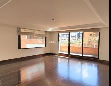 Apartamento de 4 alcobas en venta en Cabrera Chico, Bogotá, 535 m² · foto 7 de 7