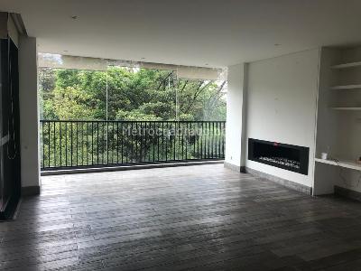 Apartamento de 3 alcobas en venta en Virrey Country, Bogotá, 263 m² · foto 19 de 20