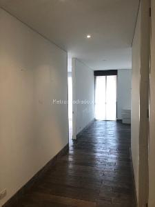 Apartamento de 3 alcobas en venta en Virrey Country, Bogotá, 263 m² · foto 8 de 20
