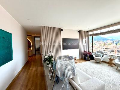 Apartamento de 3 alcobas en venta en Chico Reservado, Bogotá, 170 m² · foto 3 de 13