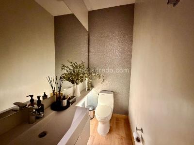 Apartamento de 3 alcobas en venta en Chico Reservado, Bogotá, 170 m² · foto 7 de 13