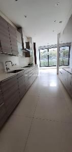 Apartamento de 3 alcobas en venta en Cabrera Chico, Bogotá, 253 m² · foto 4 de 20