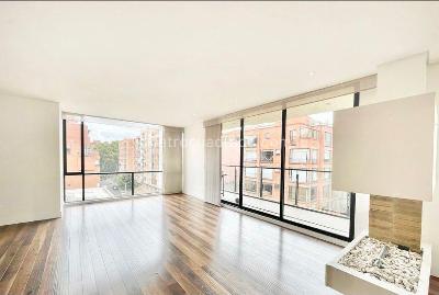 Apartamento de 3 alcobas en venta en Chico, Bogotá, 176 m² · foto 16 de 19