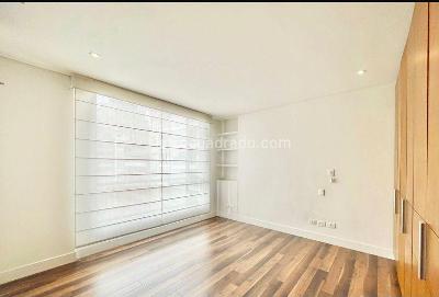 Apartamento de 3 alcobas en venta en Chico, Bogotá, 176 m² · foto 18 de 19
