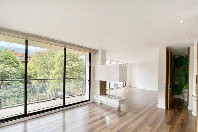 Apartamento de 3 alcobas en venta en Chico, Bogotá, 176 m² · foto 6 de 19