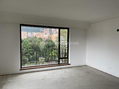 Apartamento de 5 alcobas en venta en La Cabrera, Bogotá, 500 m² · foto 4 de 13