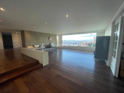 Apartamento de 4 alcobas en venta en Altos Del Retiro, Bogotá, 410 m² · foto 2 de 20