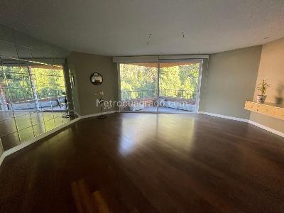Apartamento de 4 alcobas en venta en Altos Del Retiro, Bogotá, 410 m² · foto 11 de 20