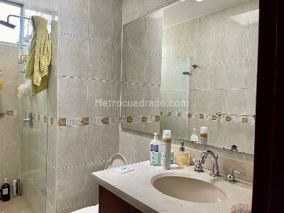 Apartamento en venta en Chico, Bogotá · foto 7 de 12
