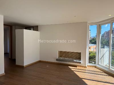 Apartamento de 3 alcobas en venta en La Cabrera, Bogotá, 142 m² · foto 8 de 13