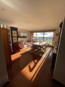 Apartamento de 2 alcobas en venta en Los Rosales, Bogotá, 145 m² · foto 3 de 19
