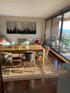 Apartamento de 2 alcobas en venta en Los Rosales, Bogotá, 145 m² · foto 8 de 19